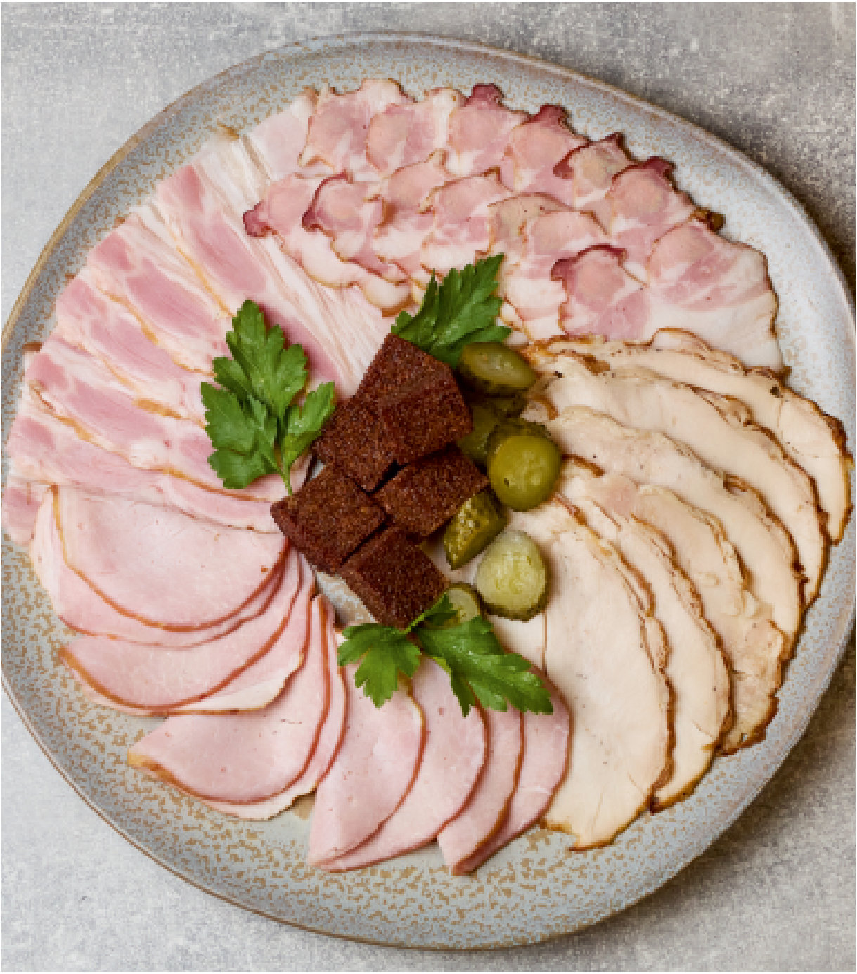 Мясная тарелка